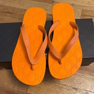 Gucci Orange Rubber  Flip Flops